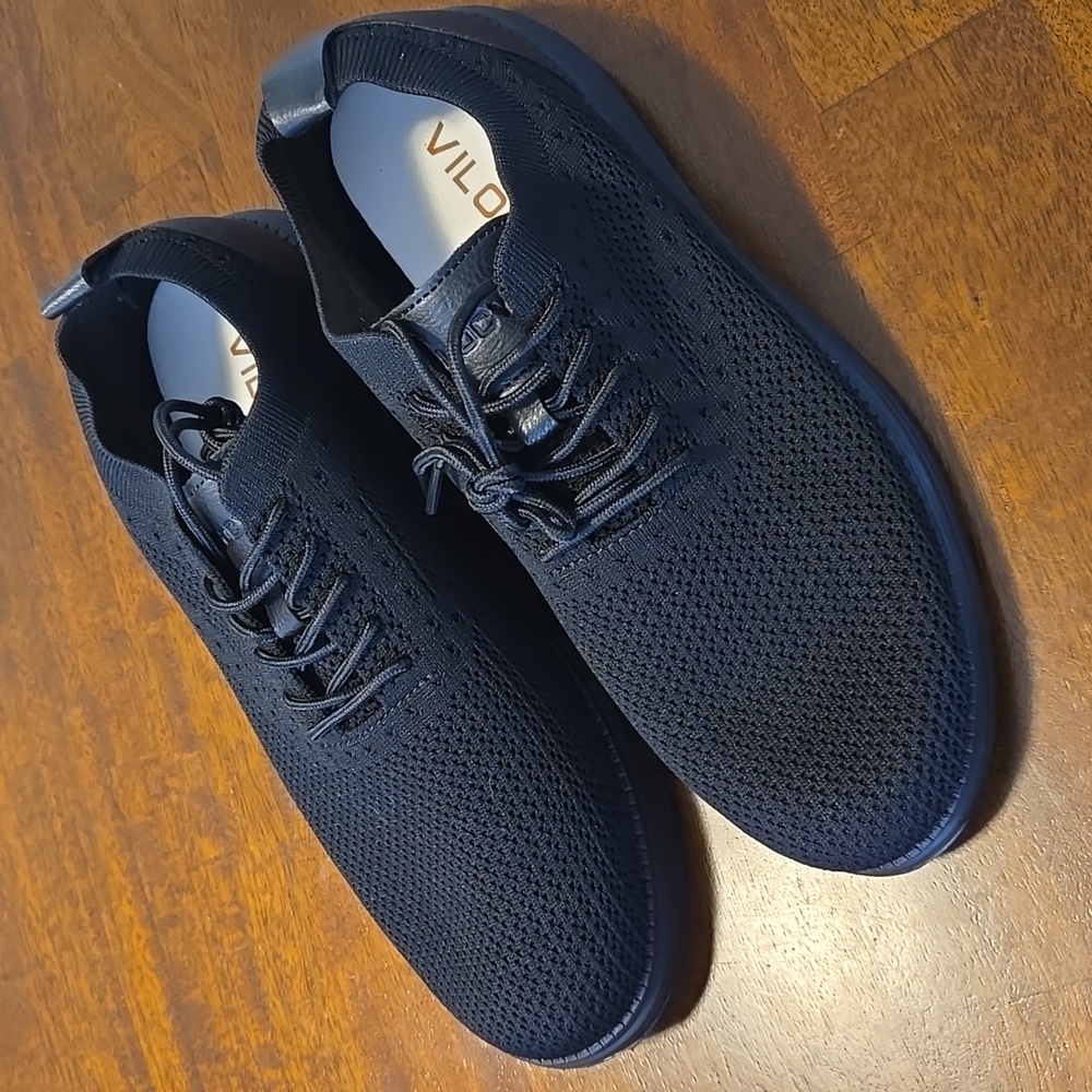 VILOCY Men's Casual Dress Sneakers - Picture 3 of 8